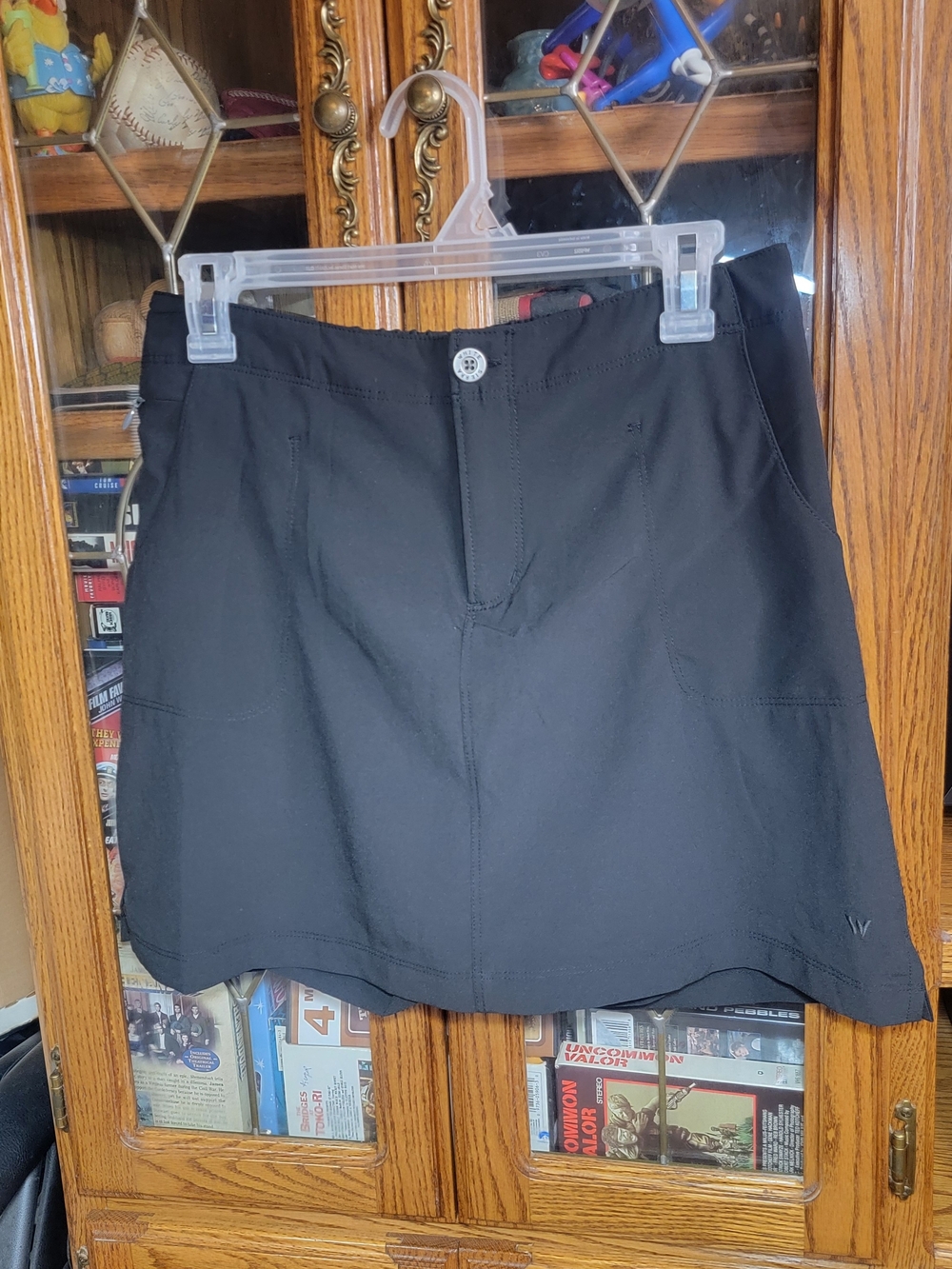 White Sierra Black Active Skort with Side Pockets Size Small